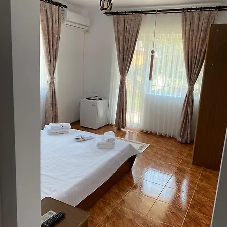 Casa Amos Hotel *